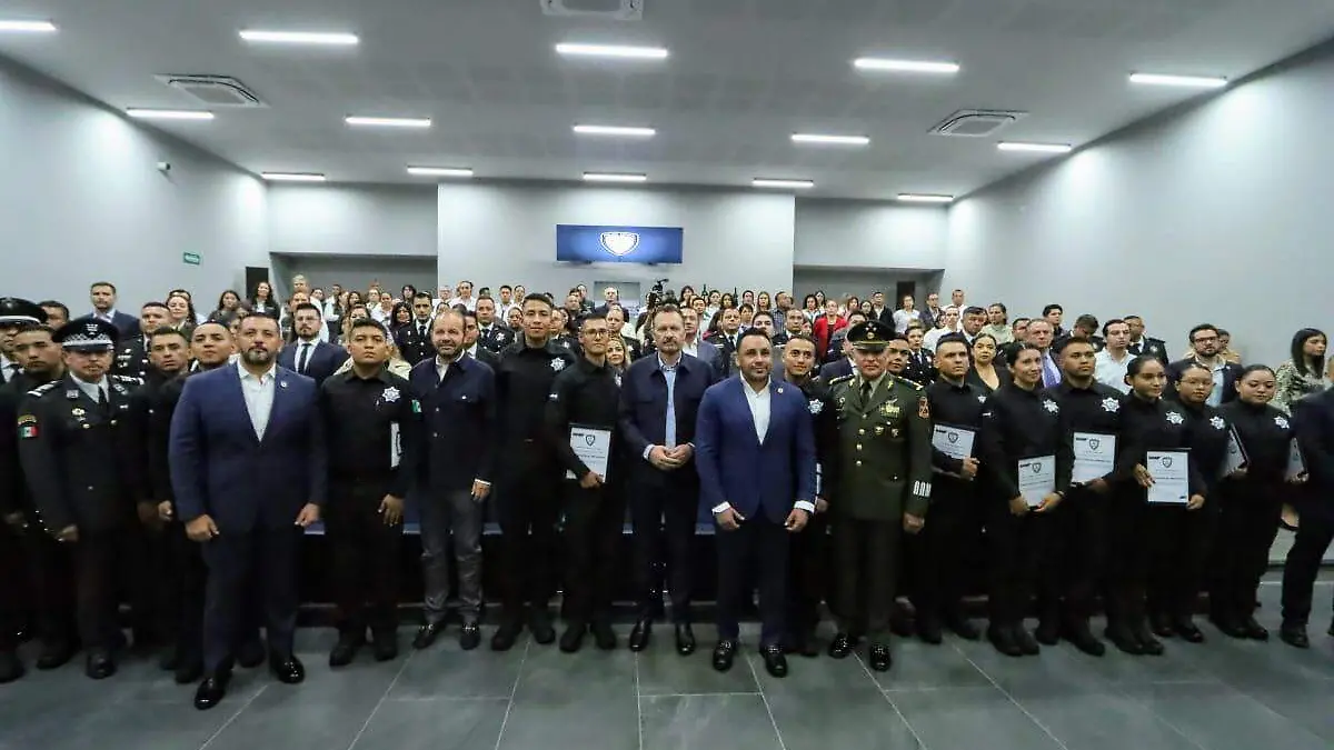 Policías graduados